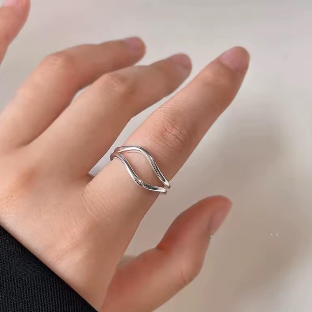 S925 Elegant Silver Wave Ring